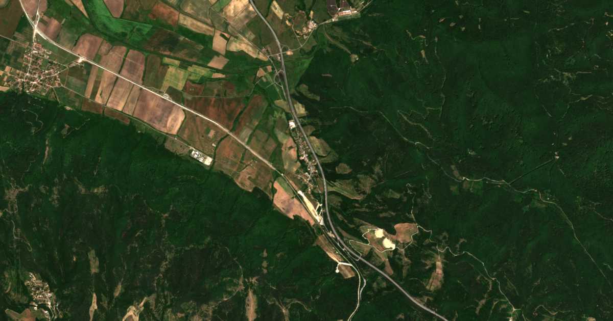 Satellitenkarte von Mirovo