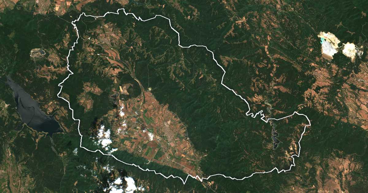 Satellitenbild mit eingezeichneter Grenze: Ihtiman