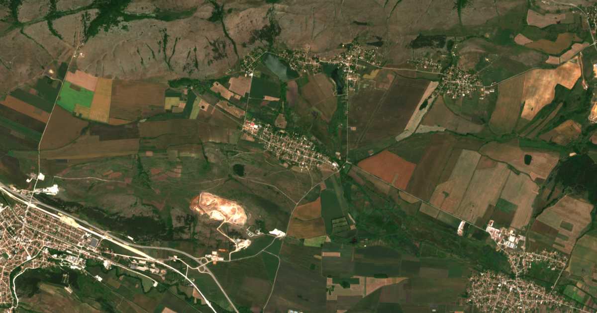 Satellitenkarte von Opizwet