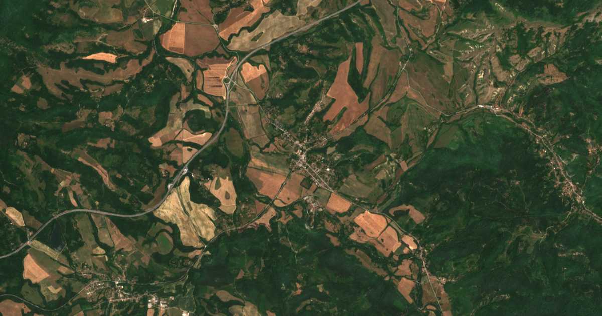 Satellitenkarte von Džurovo