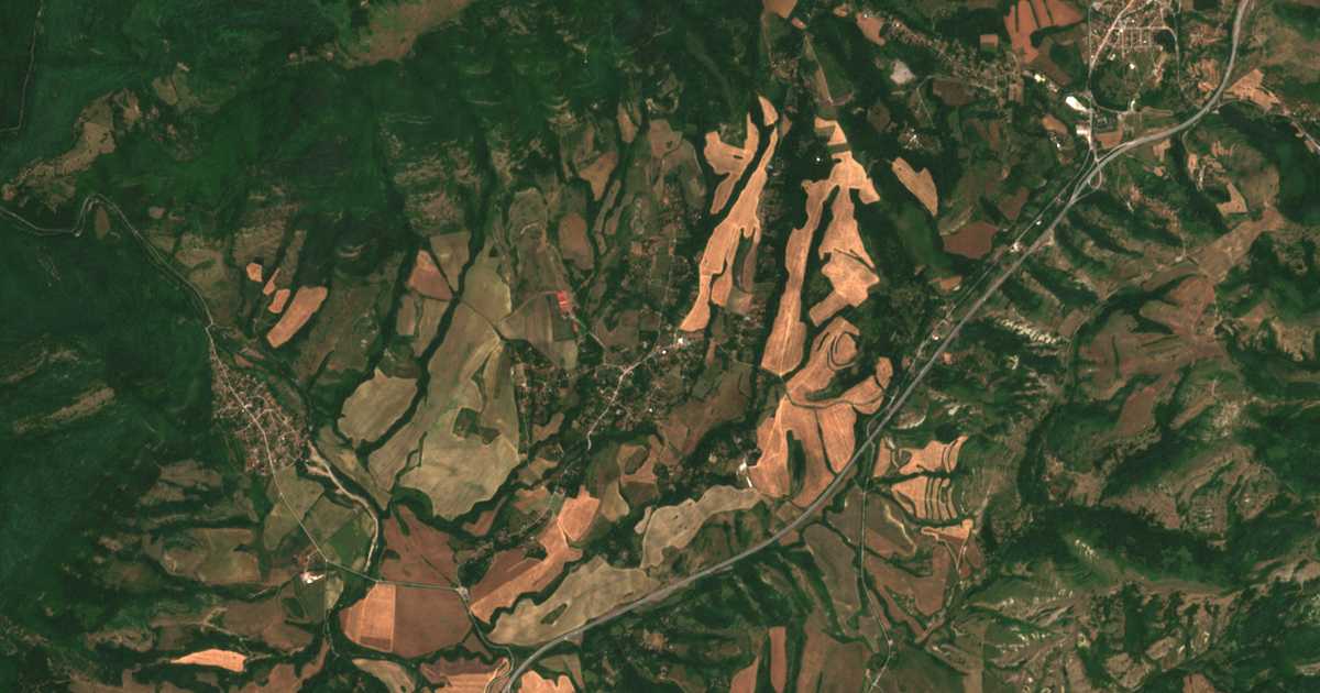 Satellitenkarte von Ravnište