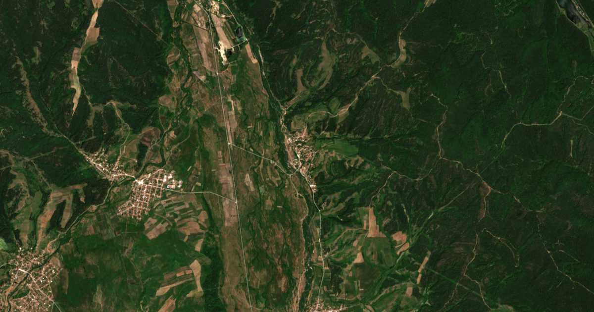 Satellitenkarte von Zlokucene