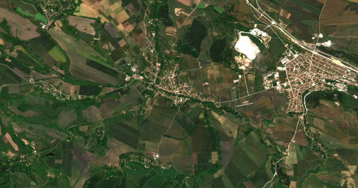 Satellitenkarte von Aldomirowzi