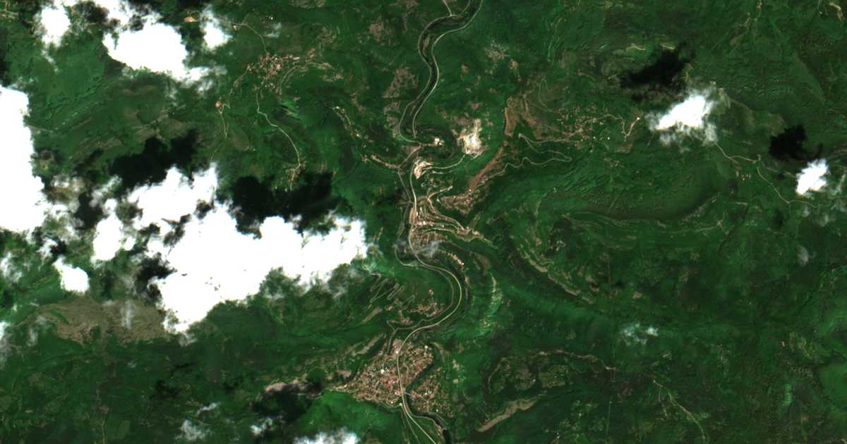 Satellitenkarte von Bov