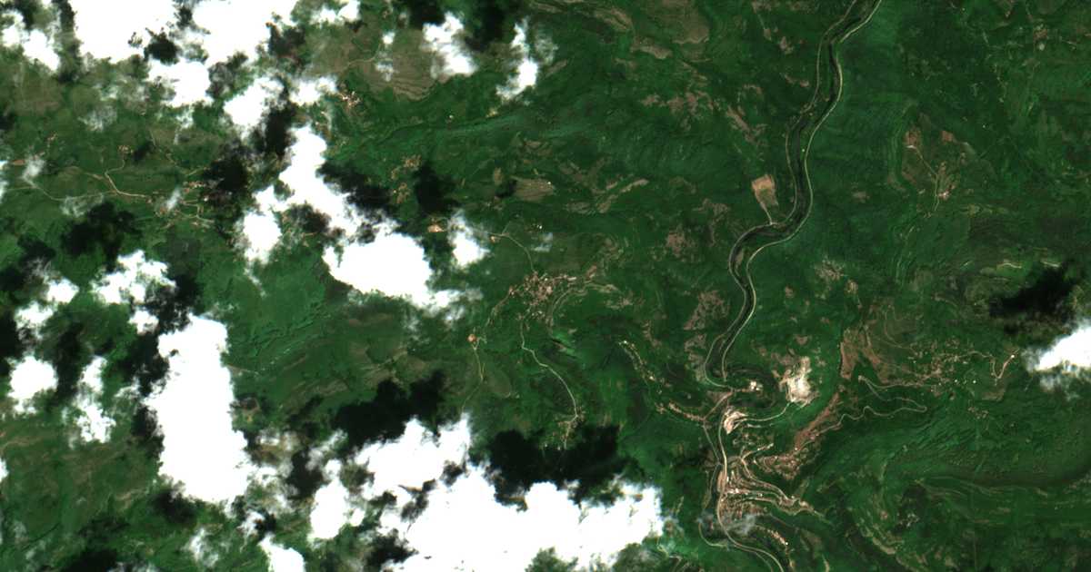 Satellitenkarte von Zasele