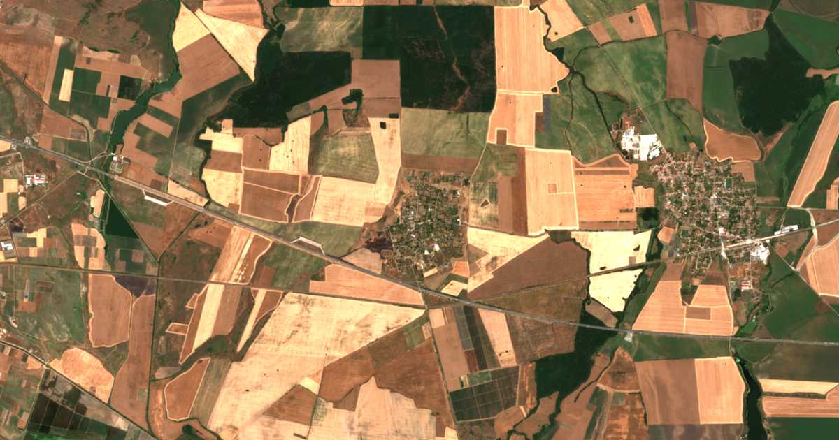 Satellitenkarte von Opǎlčenec