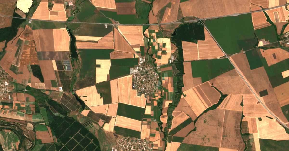 Satellitenkarte von Plodovitovo