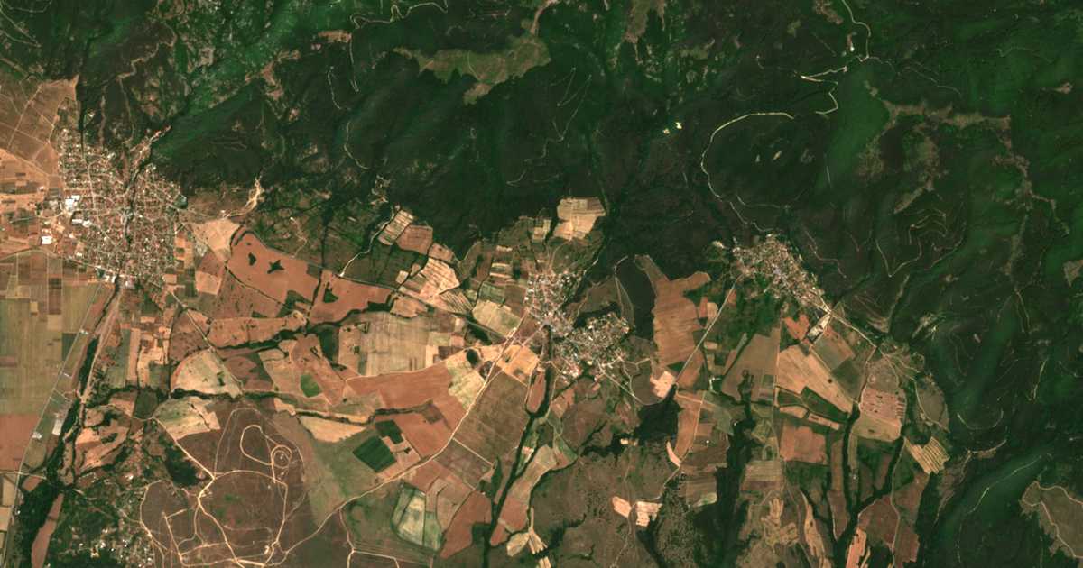 Satellitenkarte von Dolno Izvorovo