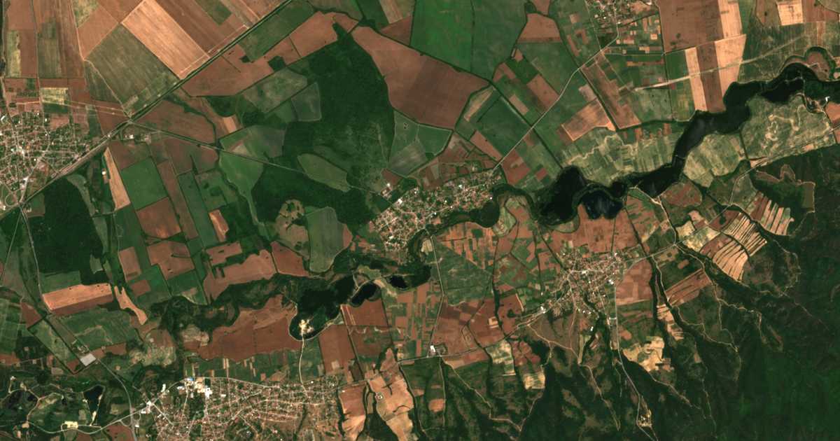 Satellitenkarte von Julievo