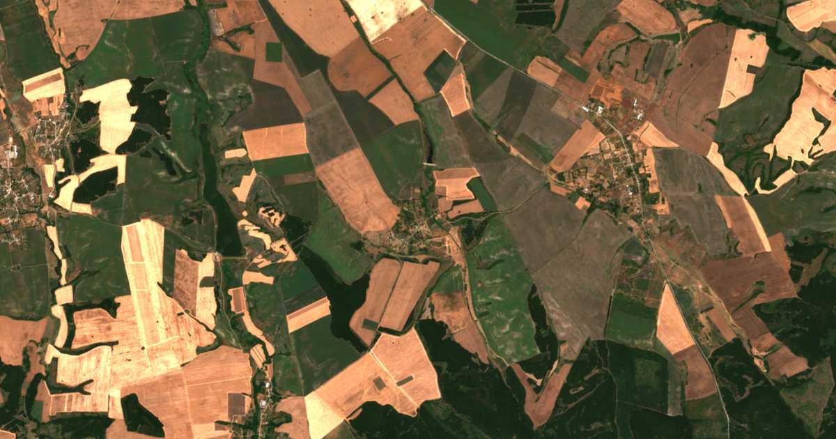 Satellitenkarte von Baštino