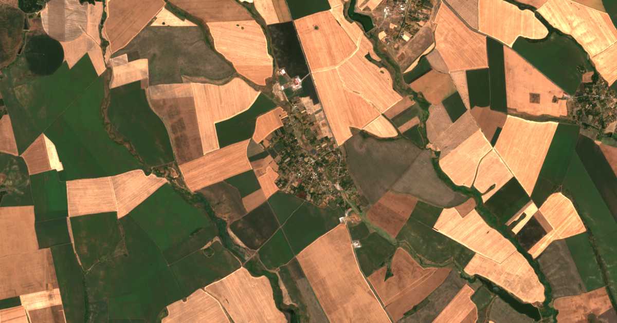 Satellitenkarte von Bjalo Pole