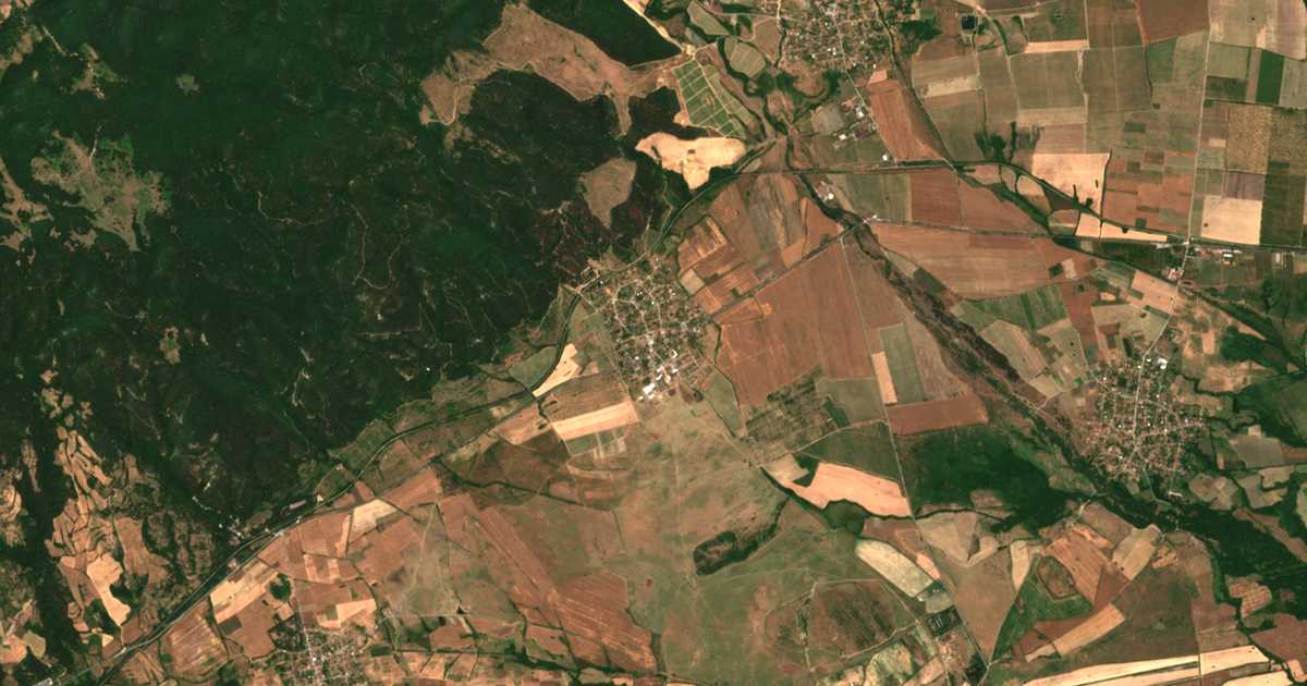 Satellitenkarte von Manolovo