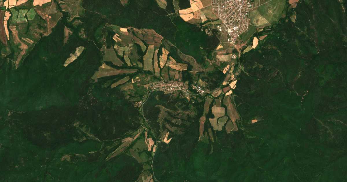 Satellitenkarte von Turija