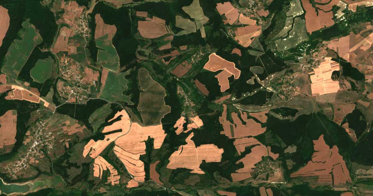 Satellitenkarte von Kitino