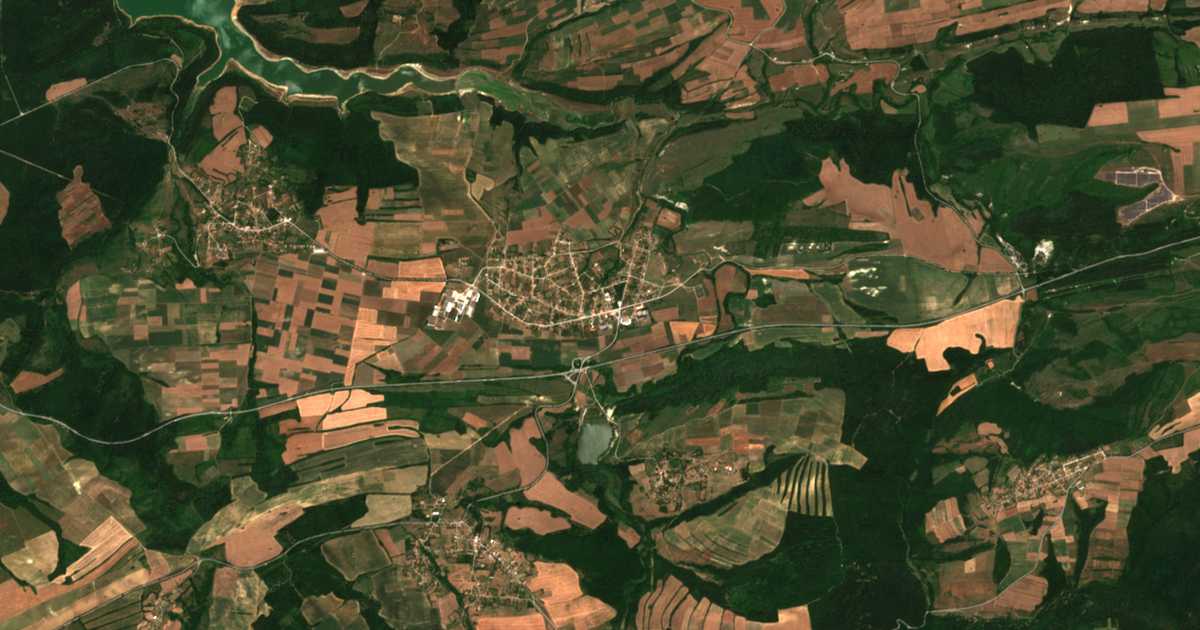 Satellitenkarte von Kamburovo