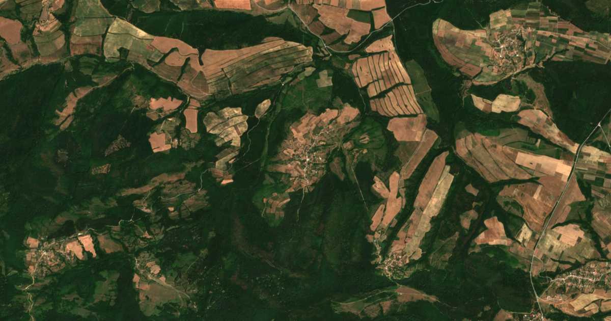 Satellitenkarte von Zmejno