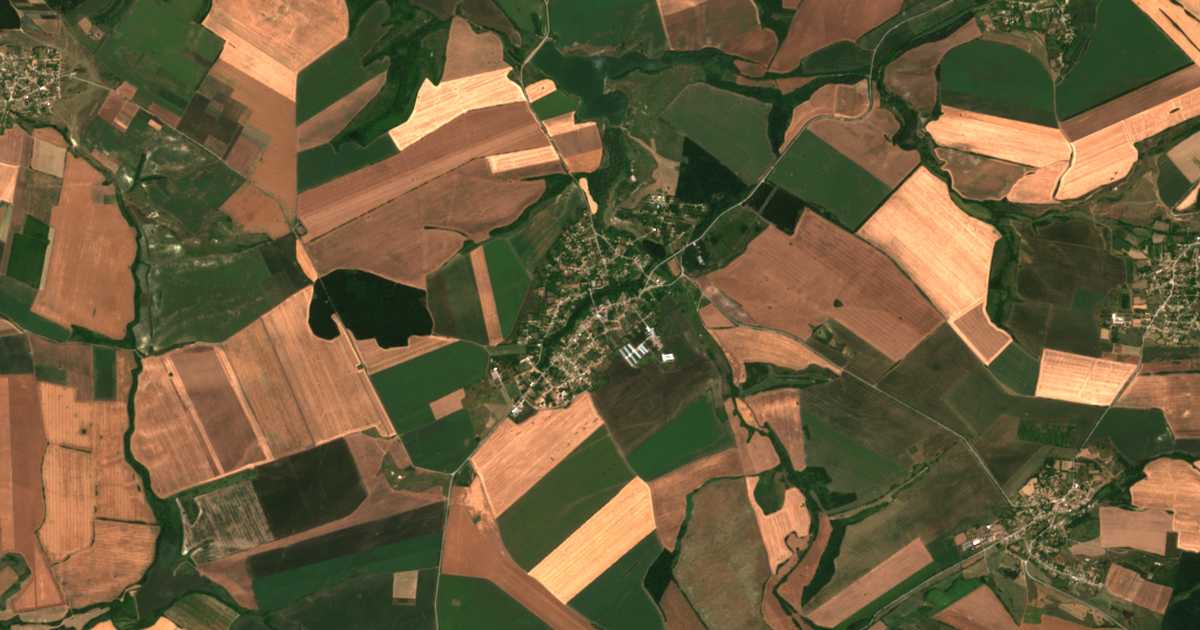 Satellitenkarte von Lomzi