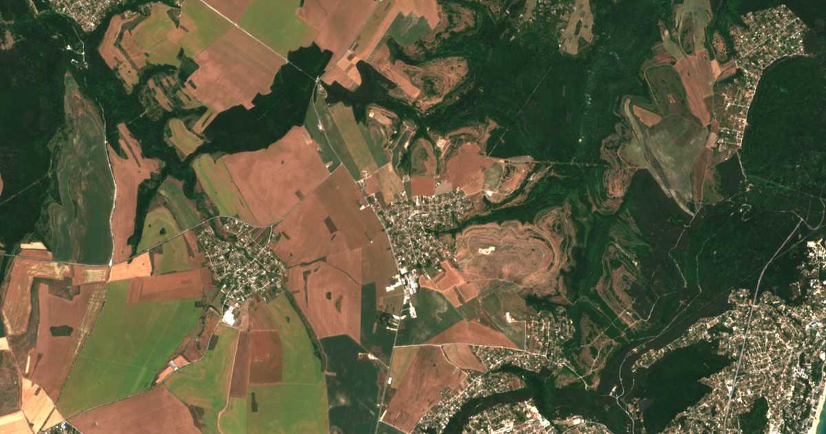Satellitenkarte von Kičevo