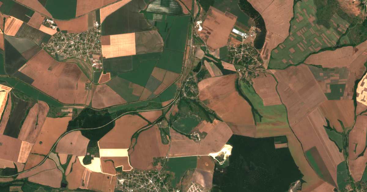 Satellitenkarte von Junak