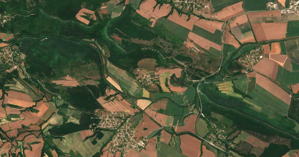Satellitenkarte von Kamen Djal