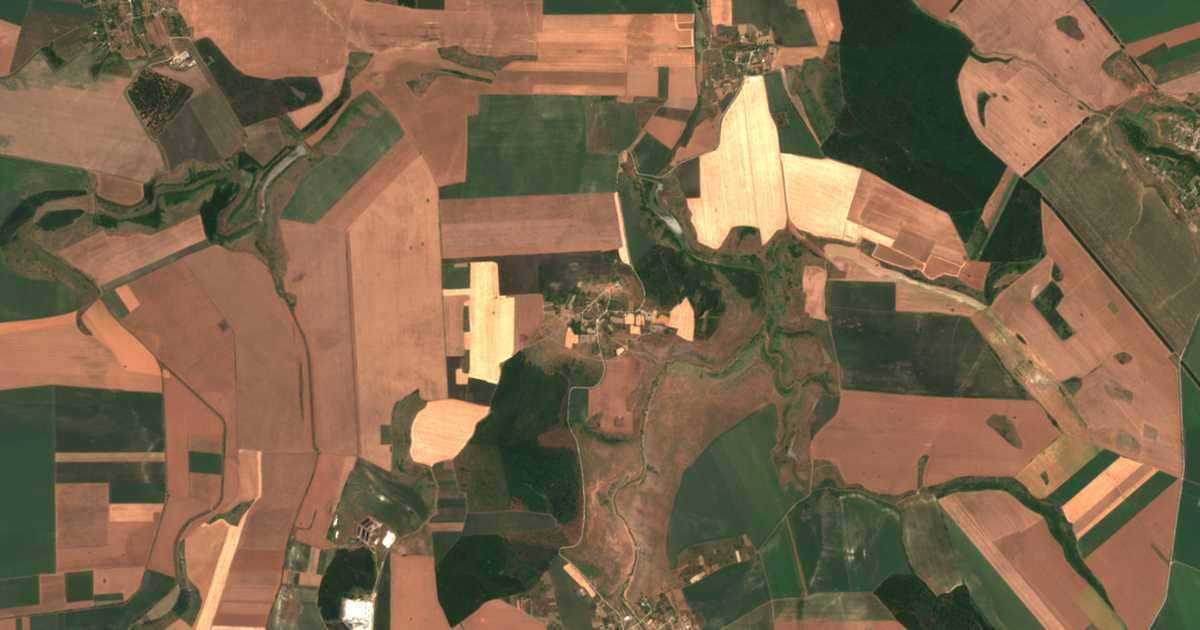 Satellitenkarte von Zvǎnec