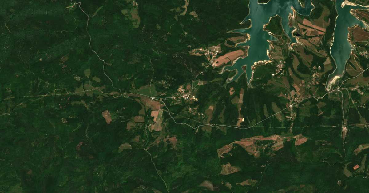Satellitenkarte von Sredni kolibi