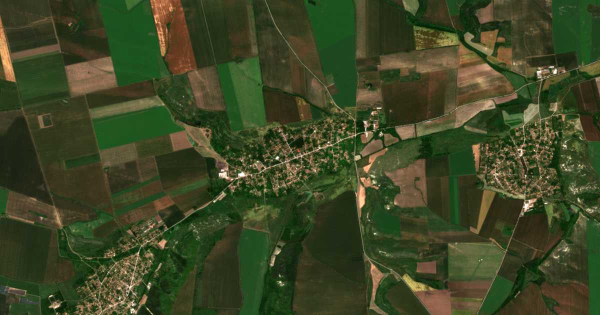 Satellitenkarte von Obedinenie
