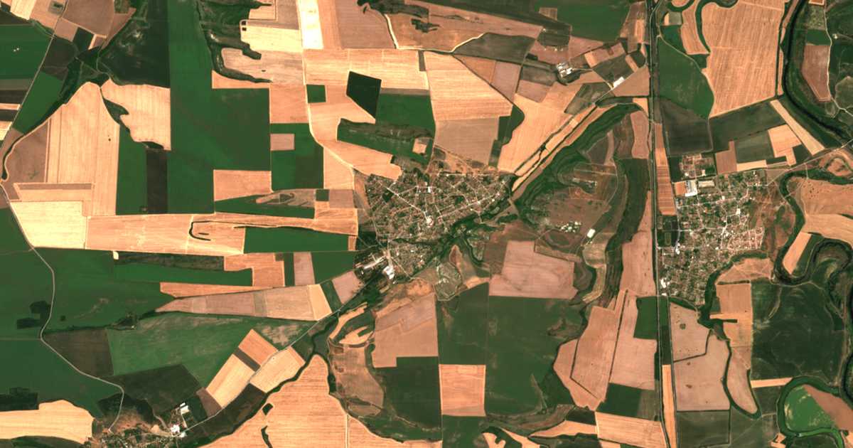 Satellitenkarte von Polski Senowez