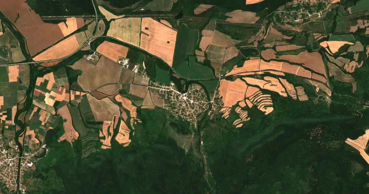 Satellitenkarte von Kesarevo