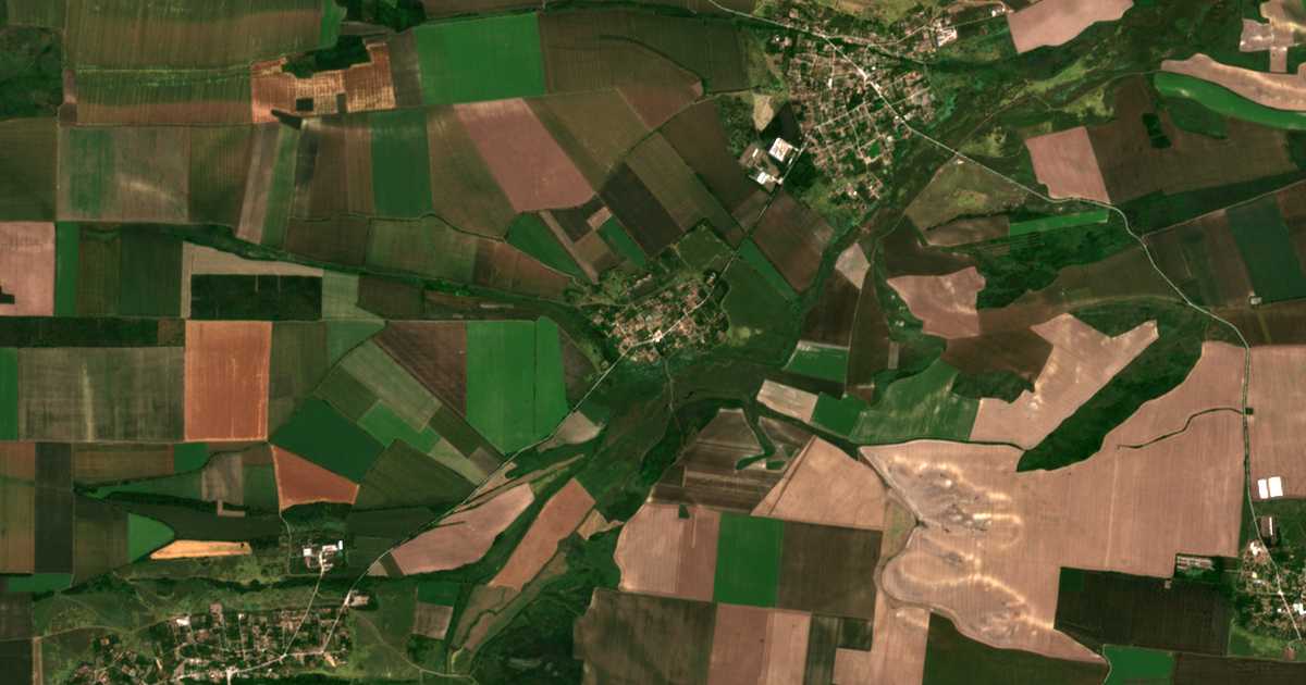 Satellitenkarte von Aleksandrovo