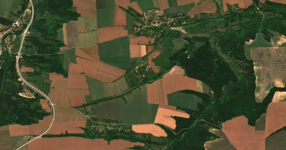Satellitenkarte von Šipot
