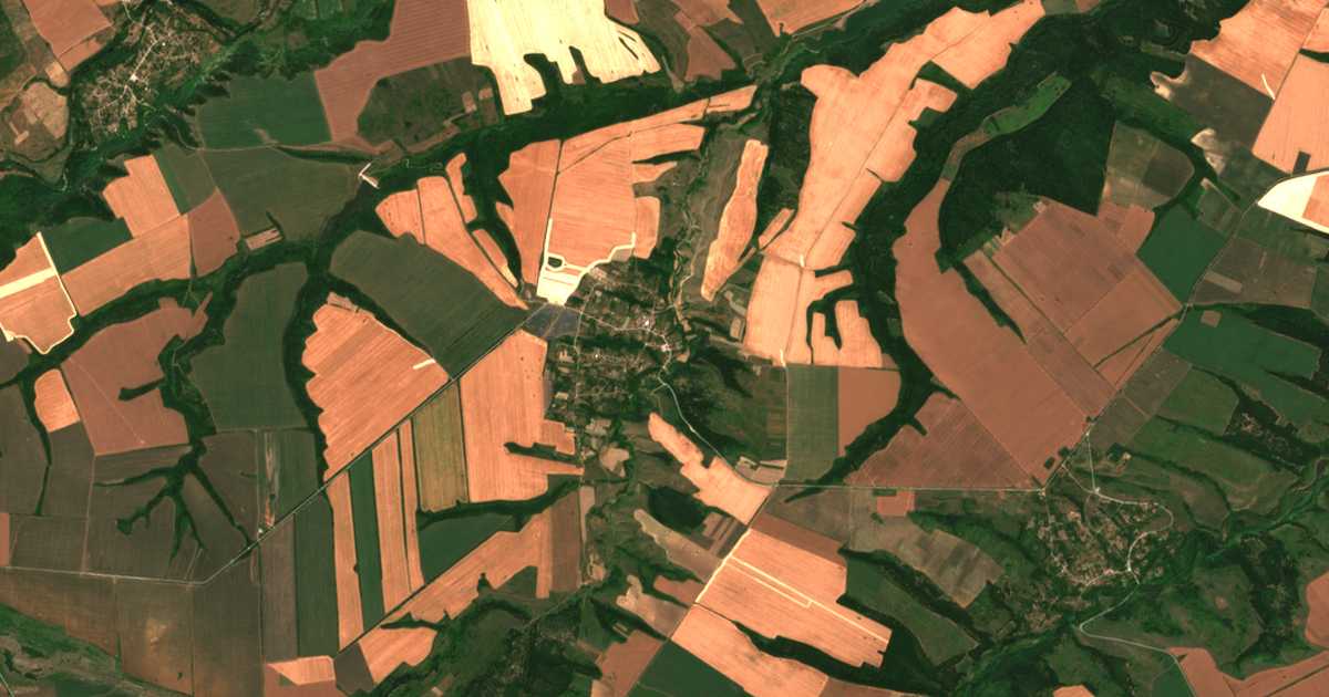 Satellitenkarte von Černo Pole