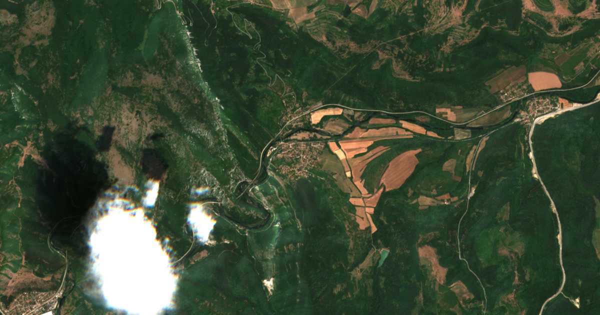 Satellitenkarte von Ljutibrod