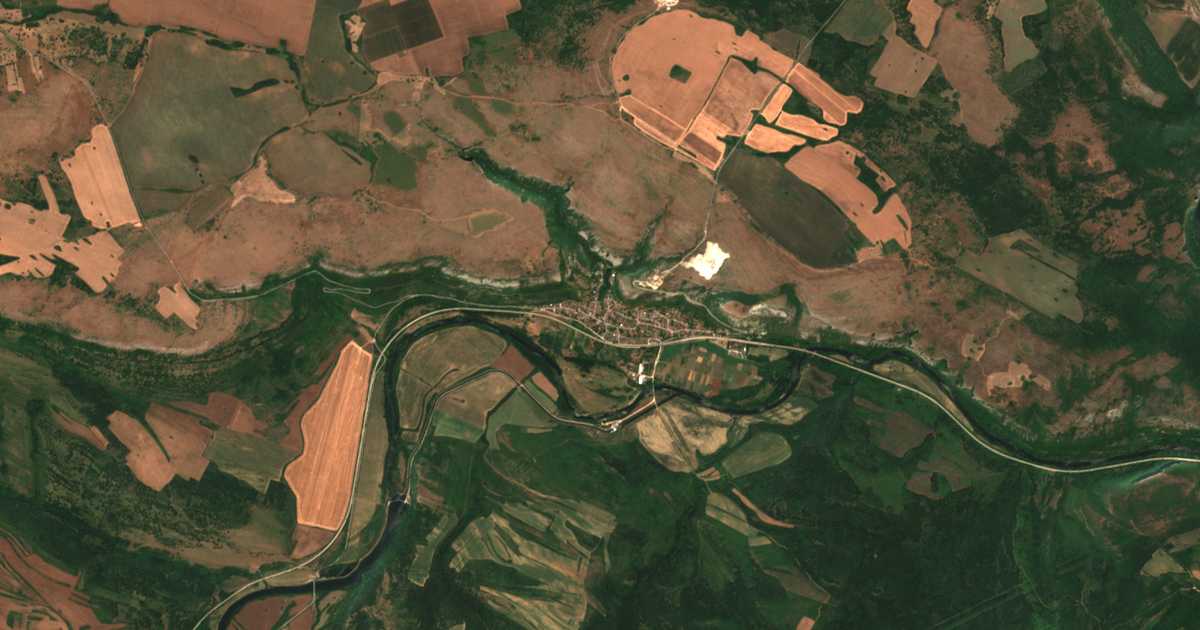 Satellitenkarte von Kunino
