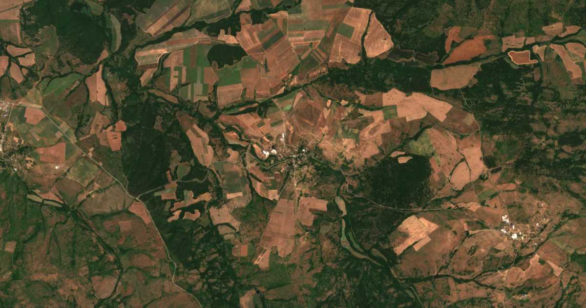 Satellitenkarte von Lalkovo