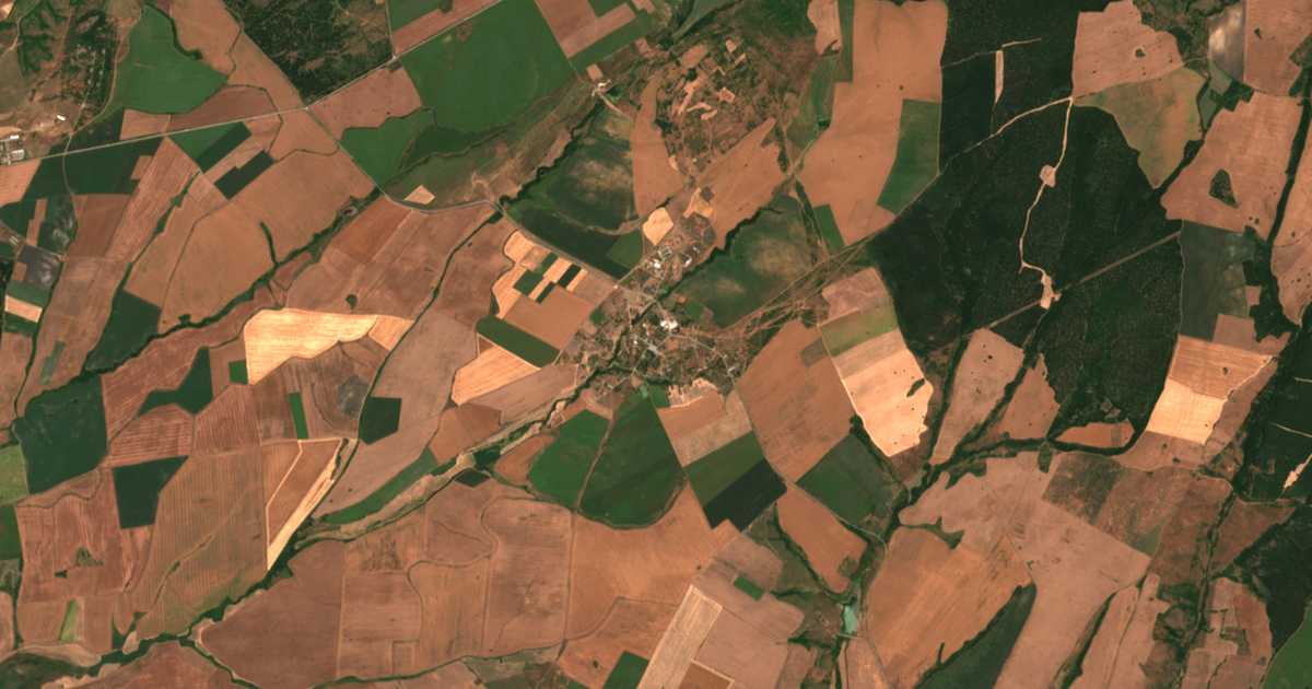 Satellitenkarte von Žrebino