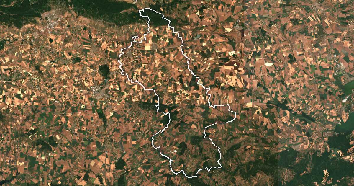 Satellitenbild mit eingezeichneter Grenze: Straldža