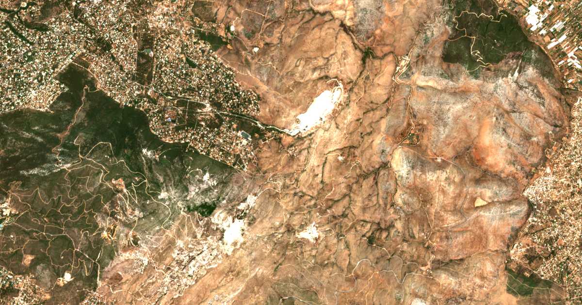 Satellitenkarte von Rapentósa