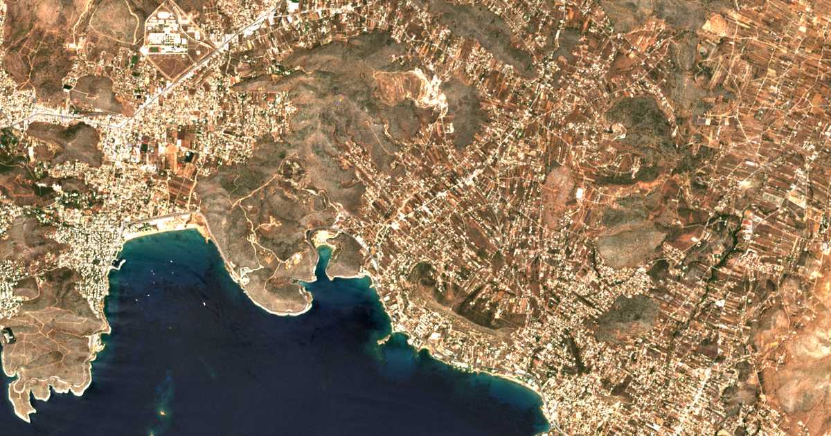 Satellitenkarte von Agía Marína