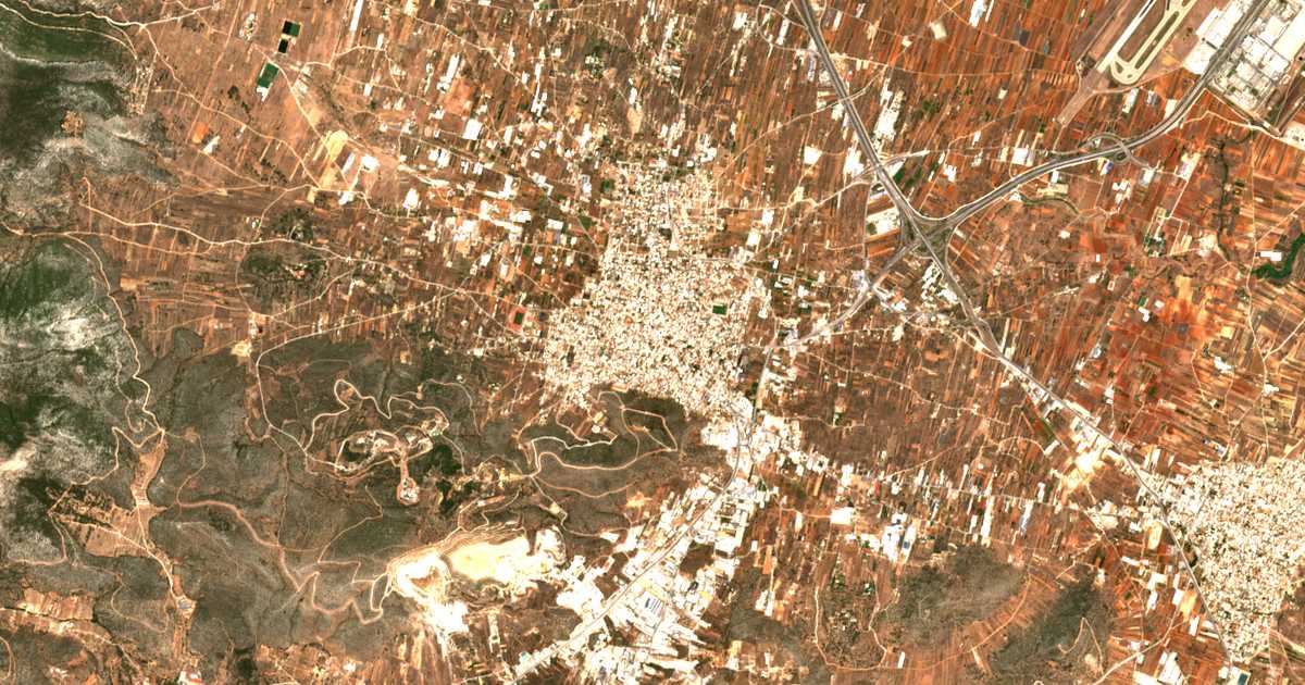Satellitenkarte von Koropíon