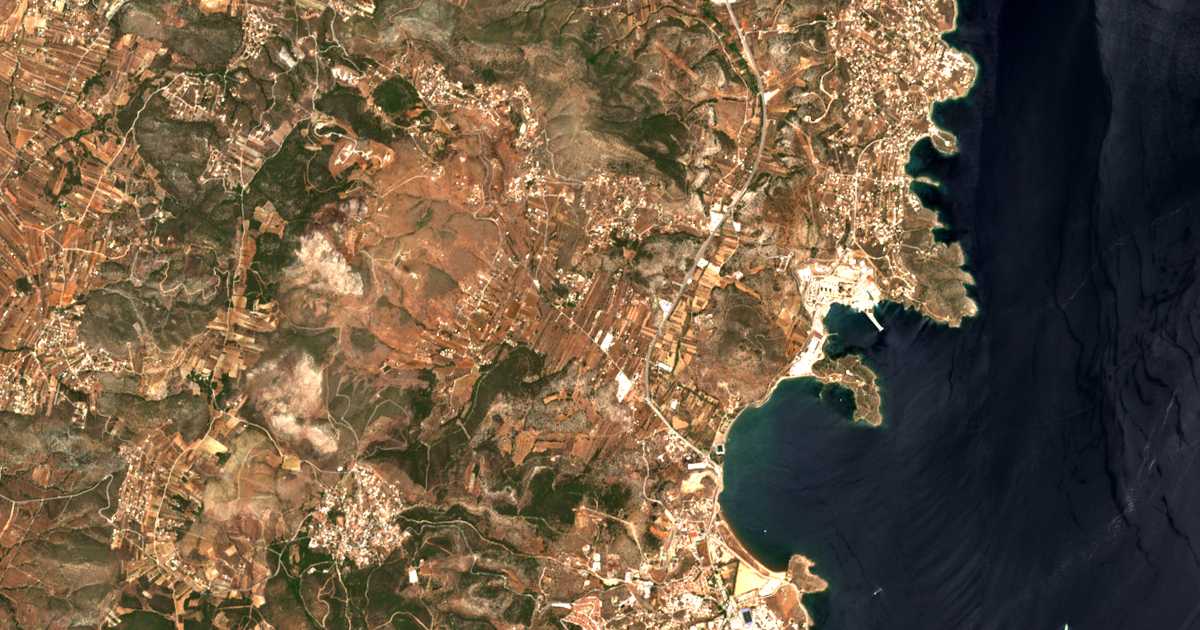 Satellitenkarte von Ágios Geórgios Thorikoú