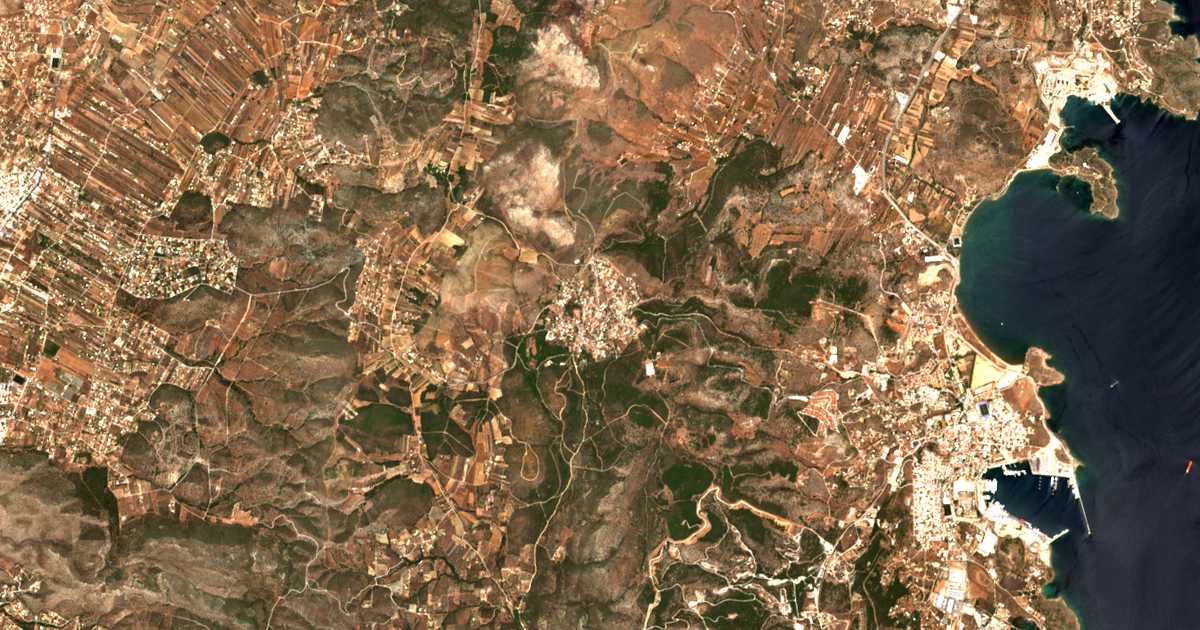 Satellitenkarte von Ágios Konstantínos