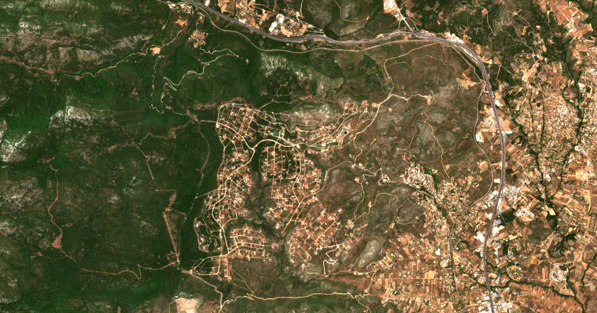 Satellitenkarte von Agía Triáda