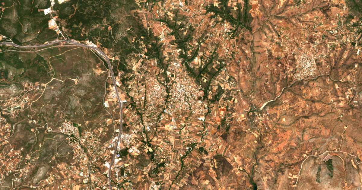 Satellitenkarte von Kapandrítion