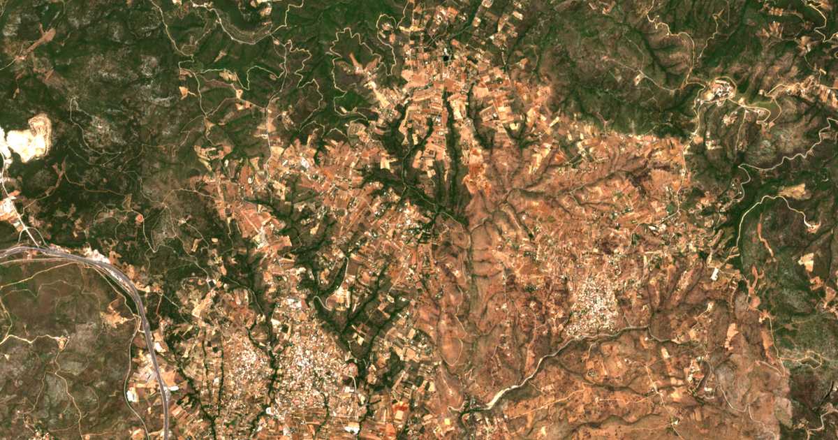 Satellitenkarte von Mikrochórion