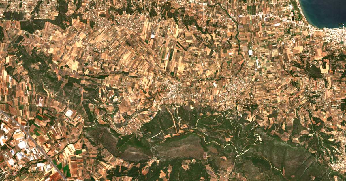 Satellitenkarte von Sykáminon