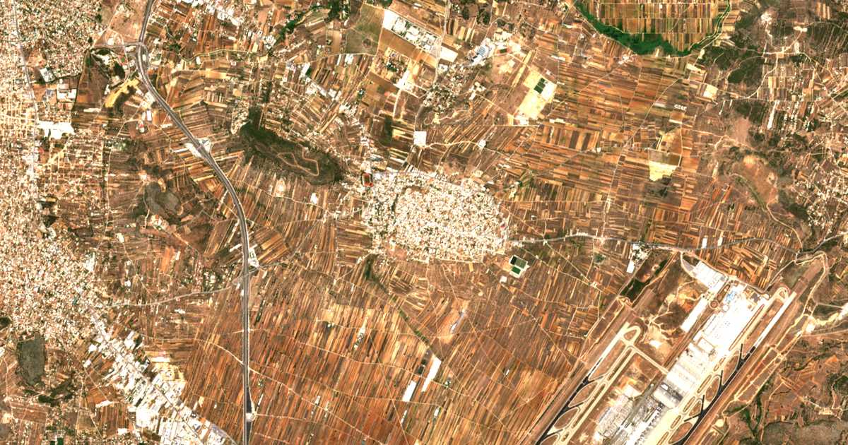 Satellitenkarte von Spáta