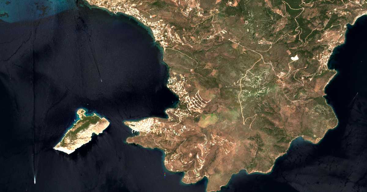 Satellitenkarte von Aiginítissa