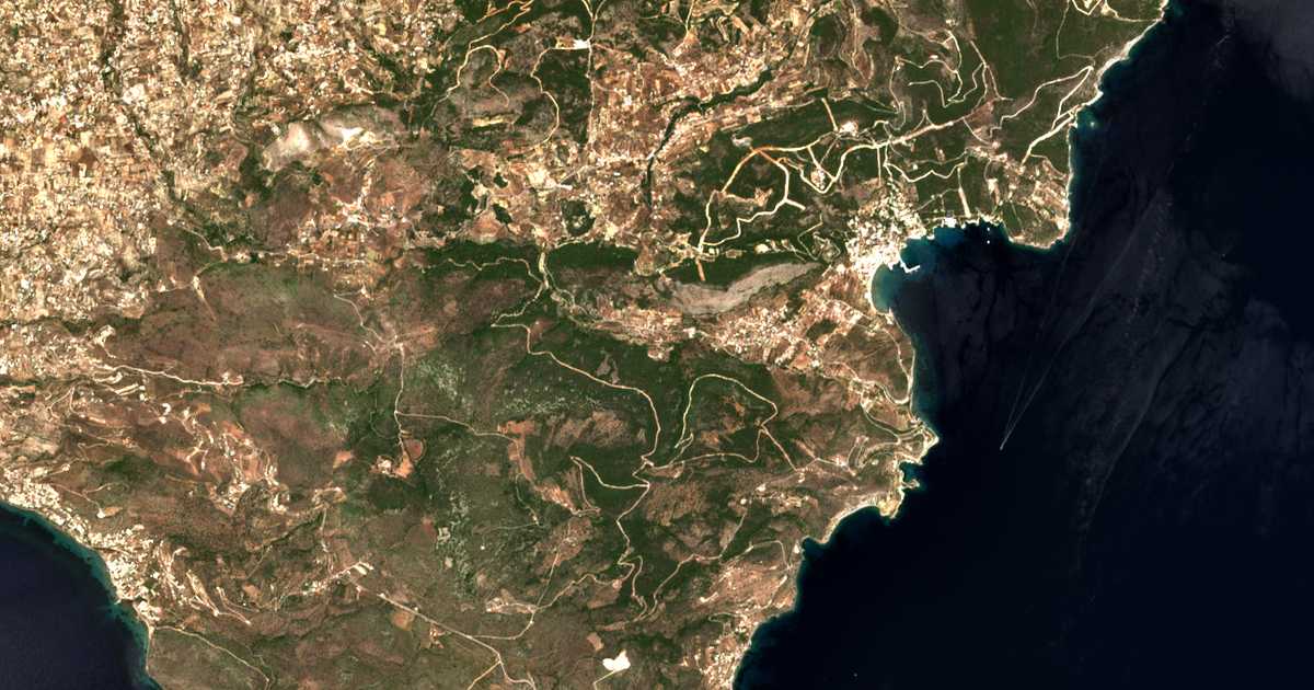 Satellitenkarte von Álones