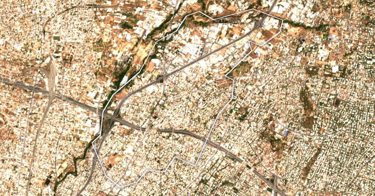Satellitenbild mit eingezeichneter Grenze: Metamorfosi